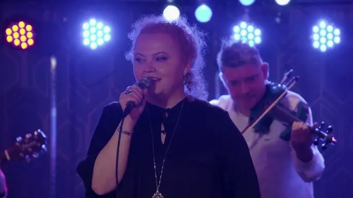 narcisa suciu pe scena