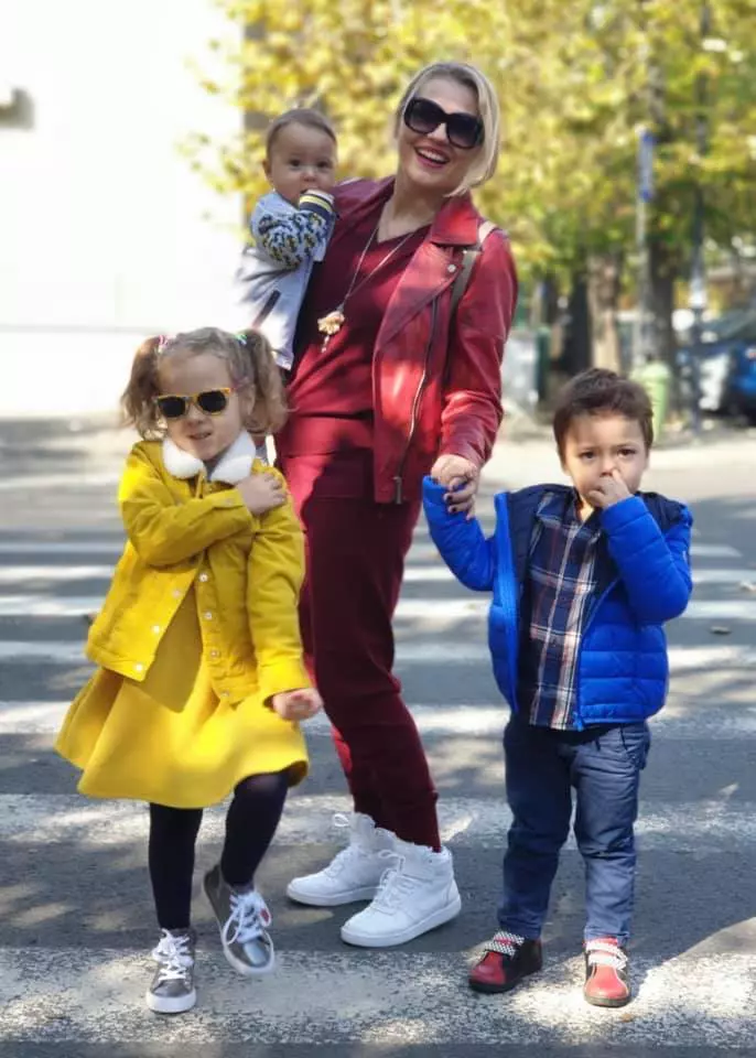 Mirela Vaida si familia 1