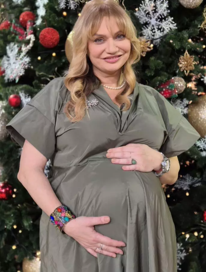 cristina cioran gravida 2