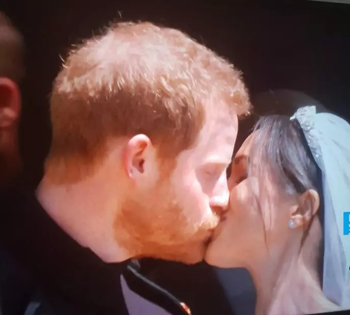 32859811_1809569359110039_4991039730696060928_n