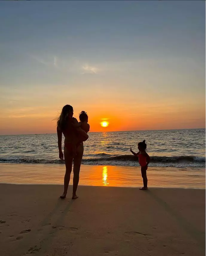 Laura-Cosoi-gravida-4