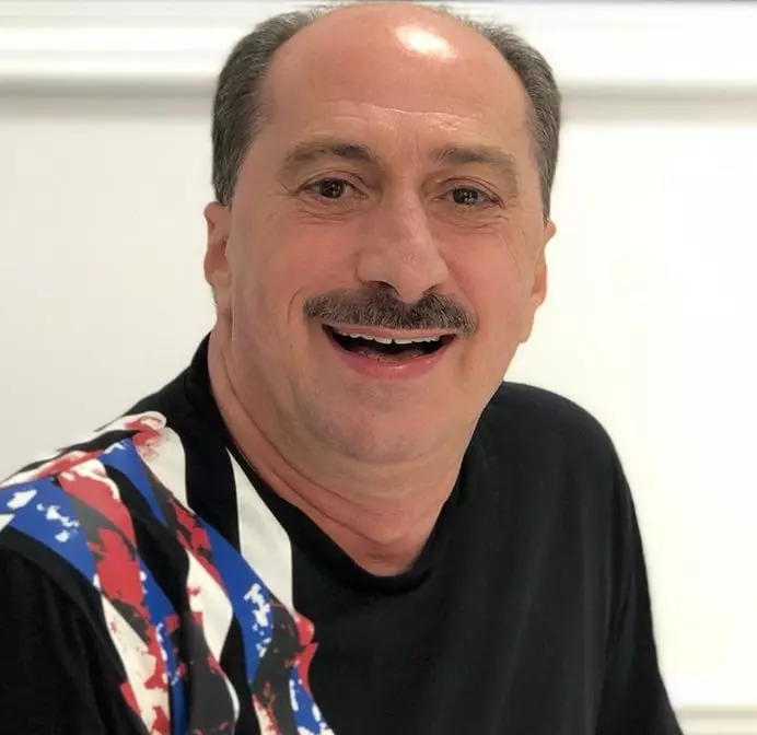 35144024_894120787463280_1993237310677712896_n