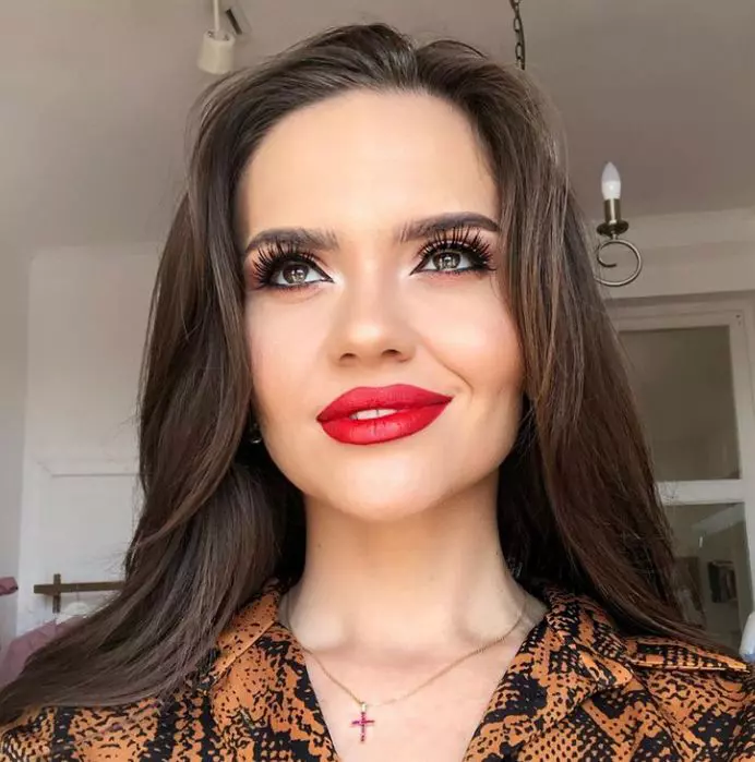 cristina-siscanu-are-covid-8