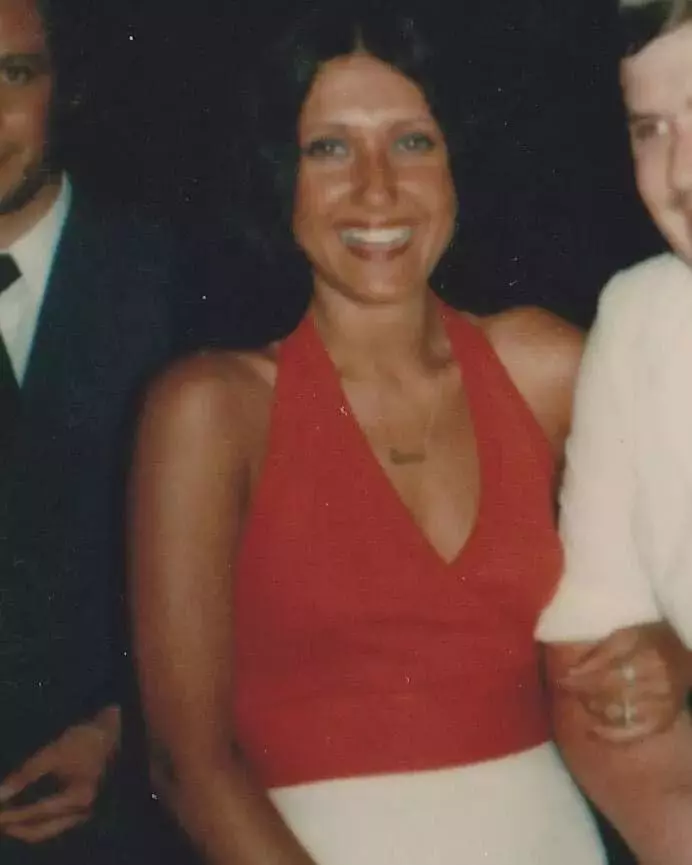 248770035_1878404015677526_2481588221502762952_n-1