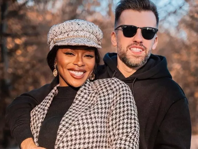 naomi si florin ristei