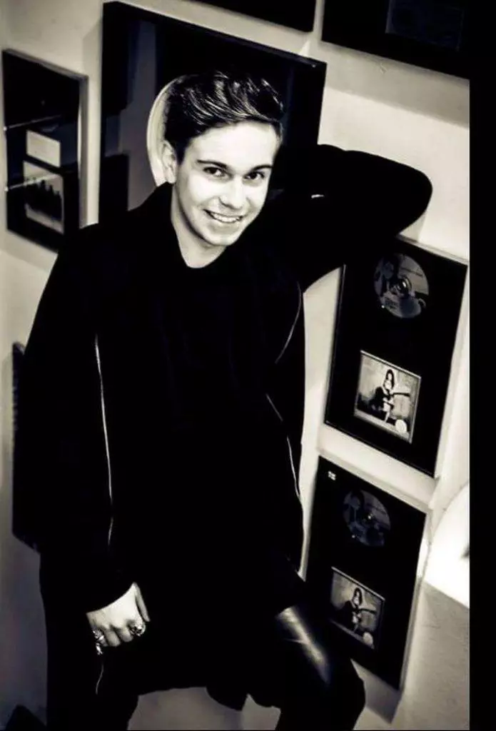 4Narcis-Ianau-695x1024