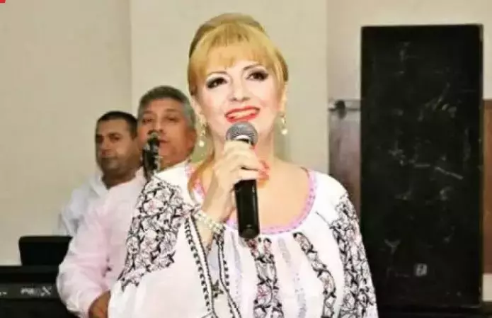 ileana-ciuculete4