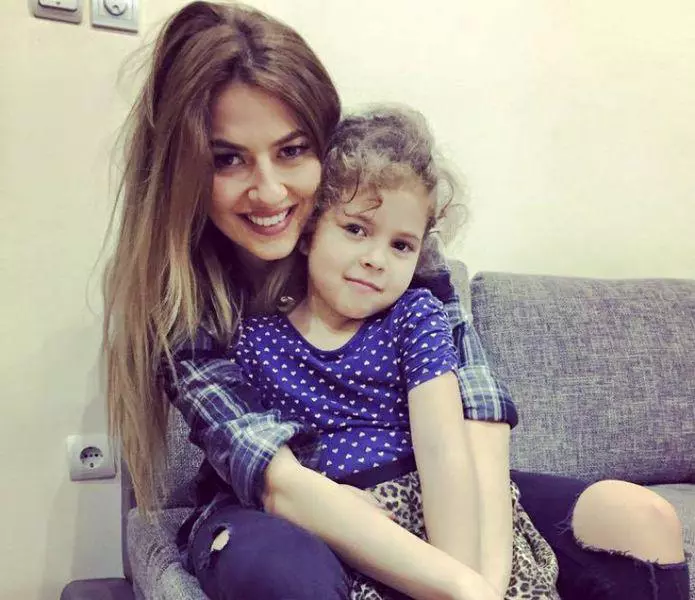 Cati-rfati-si-cati-verisori-are-Lidia-Buble-1