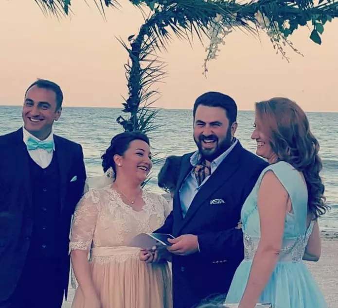 sot-dalida-las-fierbinti-1