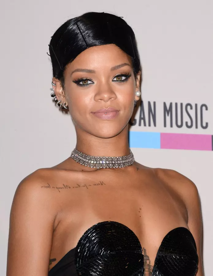 colier-rihanna.jpg