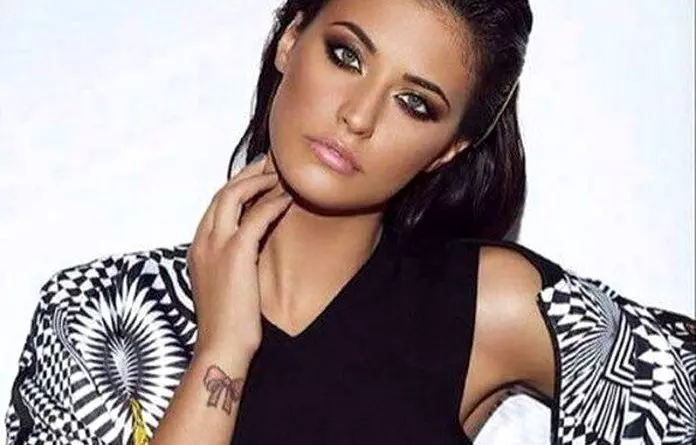 maya-fiica-antoniei-4-696x445