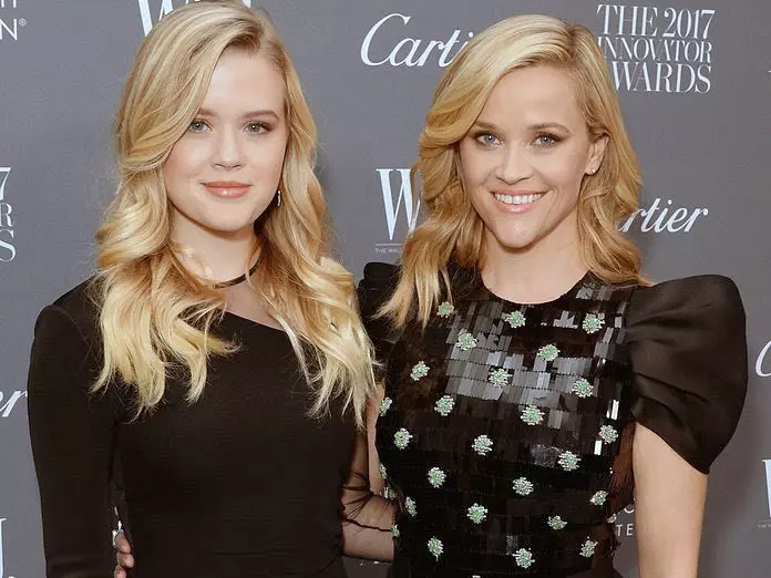 Cum-arata-Ava-fiica-lui-Reese-Witherspoon-la-22-de-ani-4