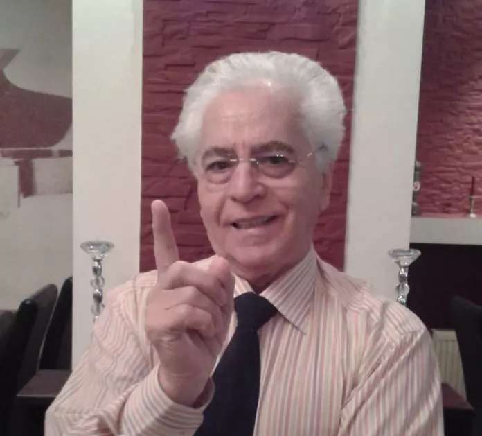 ion-laceanu-85-ani-696x629-1