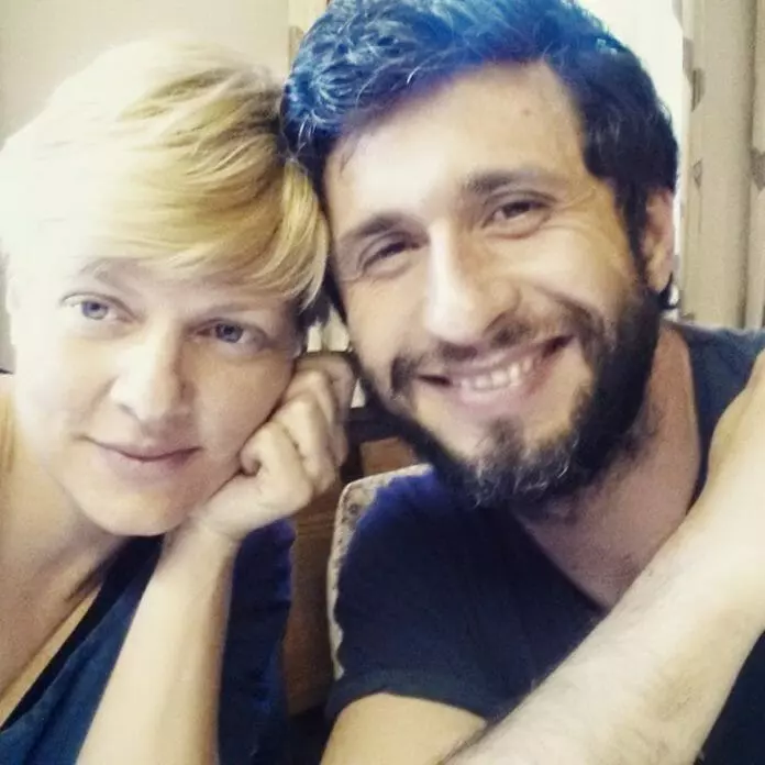 dana-nalbaru-si-dragos-bucur-696x696-1