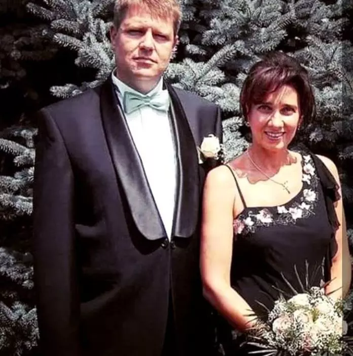 carmen-iohannis-in-tinerete-4