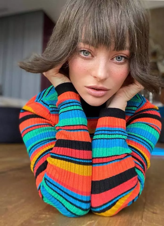 Delia 1