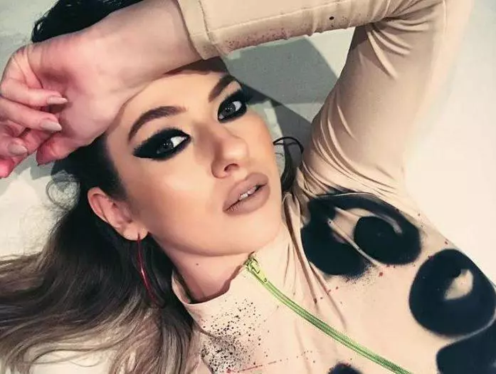 lidia-buble-a-slabit-8-kilograme-la-sunt-celebru-scoate-ma-de-aici-10