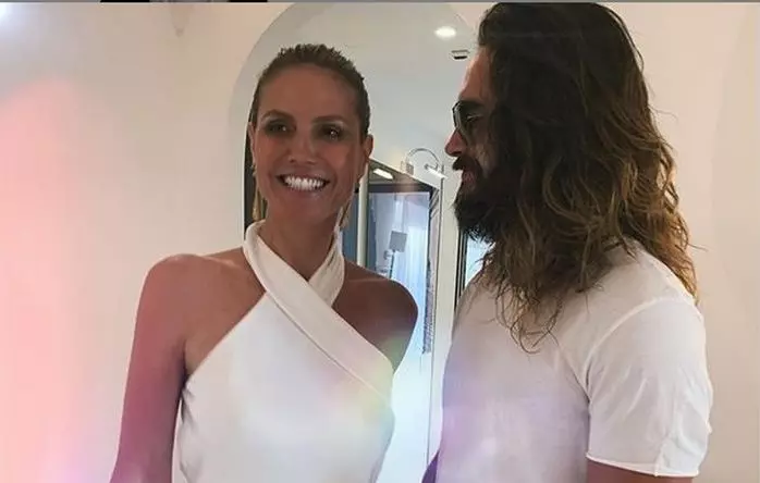 Heidi Klum s-a măritat cu Tom Kaulitz, iubitul ei cu 17 ani mai tânăr! Top-modelul a avut o rochie de mireasă spectaculoasă