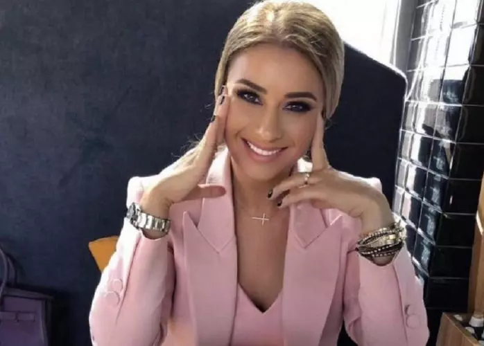 vedeta anamaria prodan