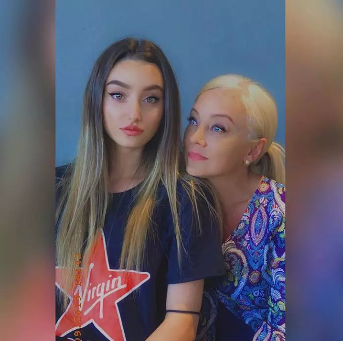 prima-sotie-catalin-crisan