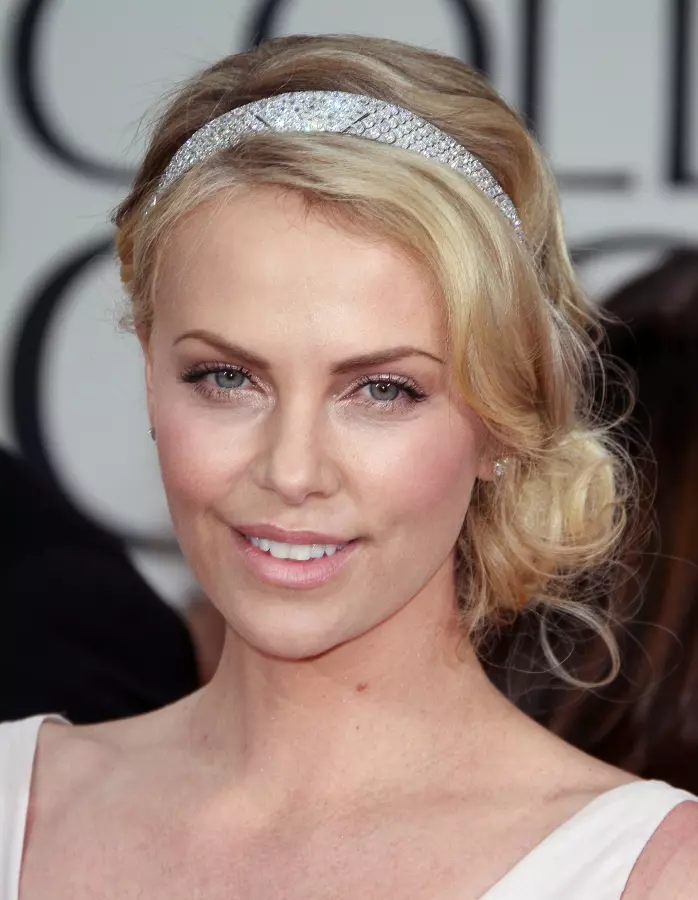 retro-charlize-theron.jpg