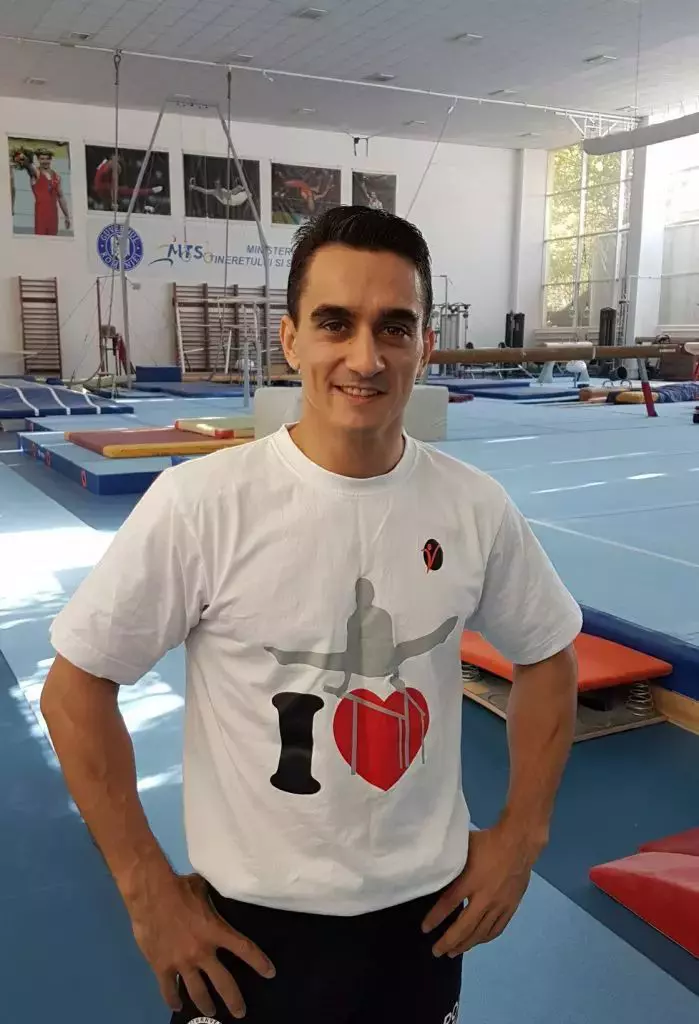 Copii-Marian-Dragulescu-9-699x1024