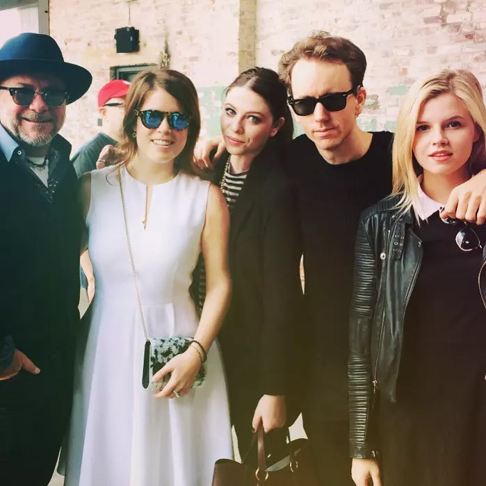 Prințesa-Eugenie-împreuna-cu-Michelle-Trachtenberg (2)