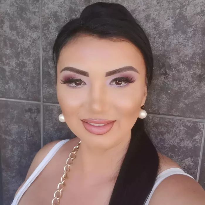 Adriana Bahmuțeanu, acuze dure la adresa fostului iubit grec. "M-a hărțuit, mi-a pus coroane funerare la ușă!"