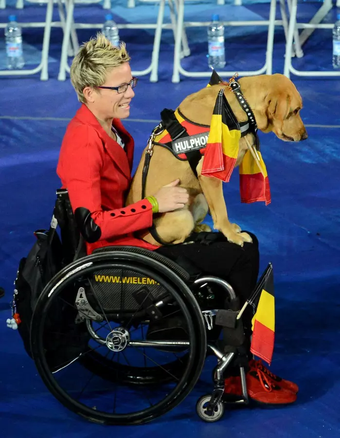 Marieke Vervoort si cainele ei