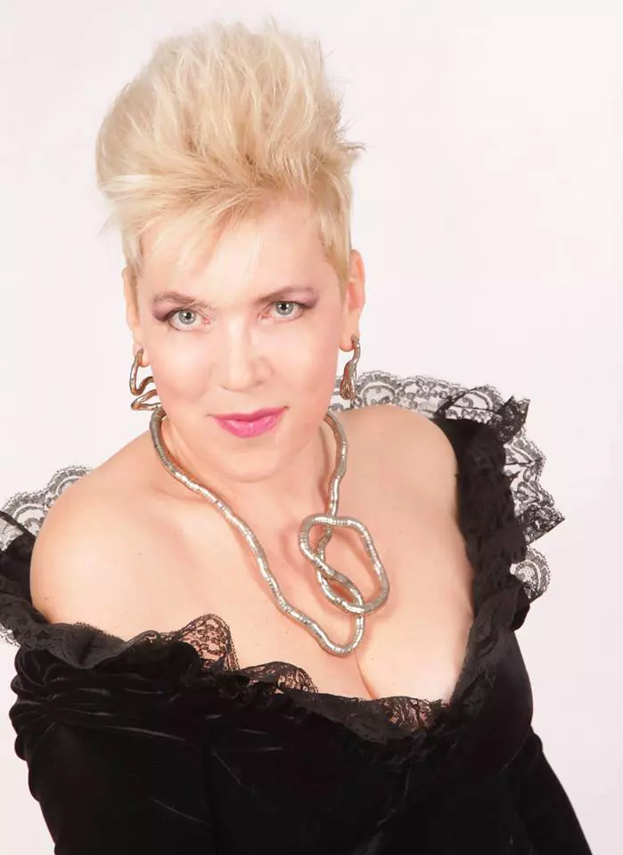 Silvia Dumitrescu 25 de ani de căsătorie (5)