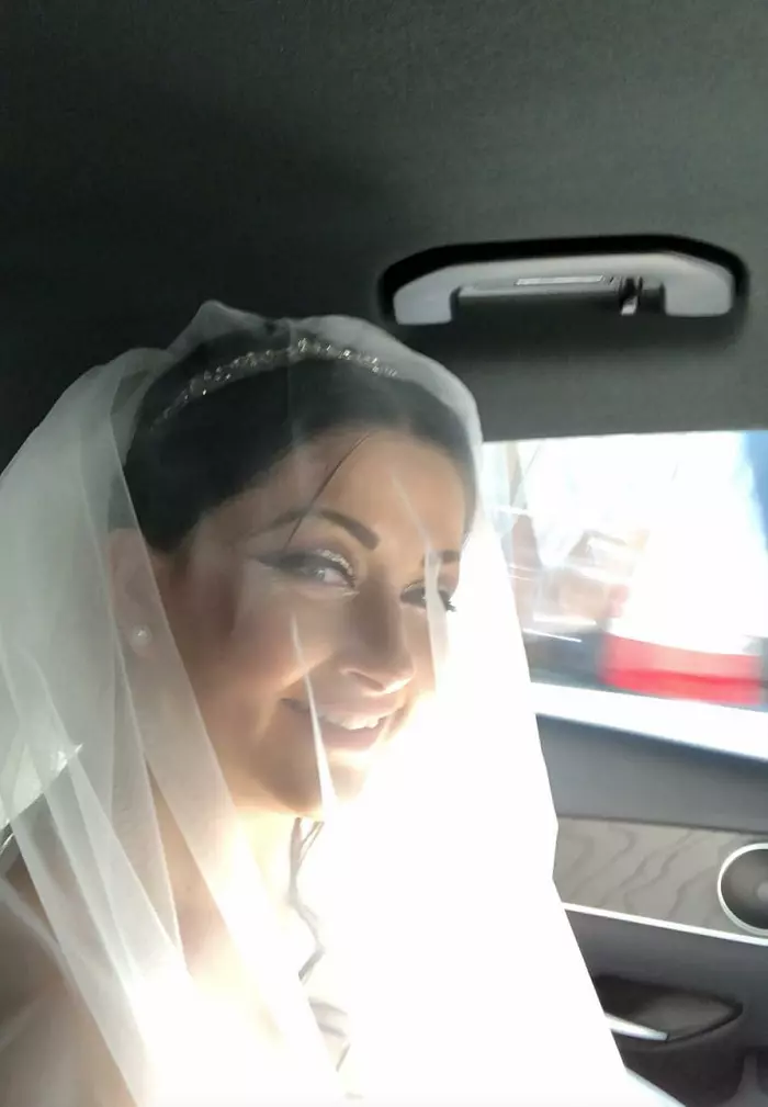 Gabriela Cristea miresa