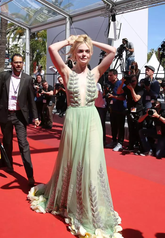 Elle Fanning