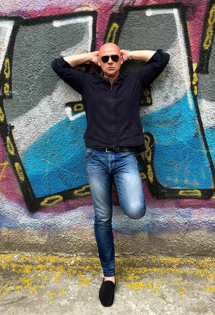 Cătălin Radu Tănase are 46 de ani