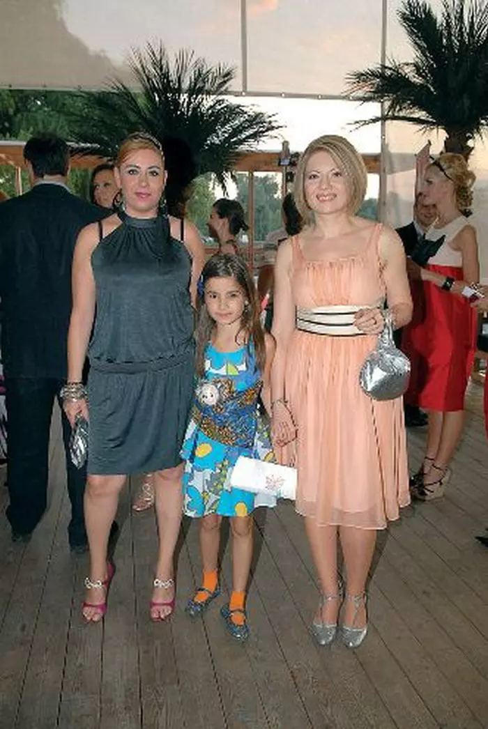 Oana, Catinca și fiica ei, Calina, petrecerea Viva! 2007