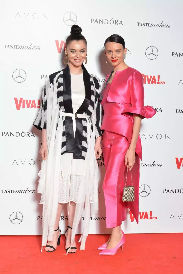 Alexandra Craescu si Silvia Cristescu