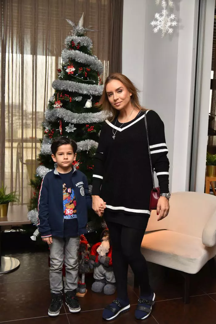 Adina Halas și fiul ei, Serghei