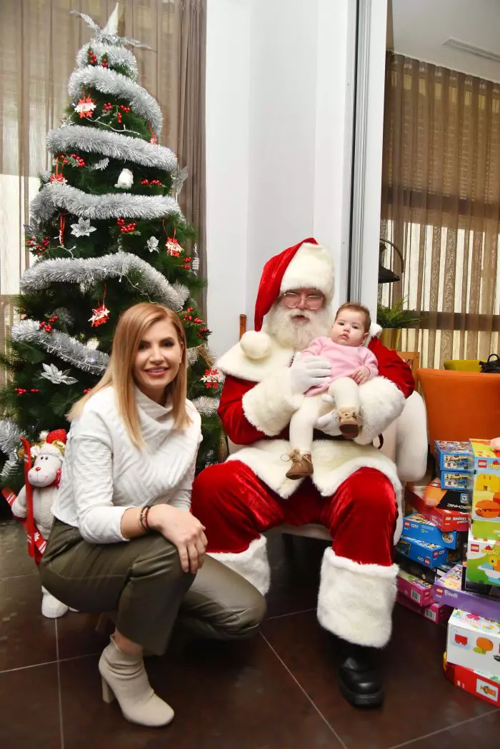 Ana-Maria Stancu și fiica ei, Ilinca