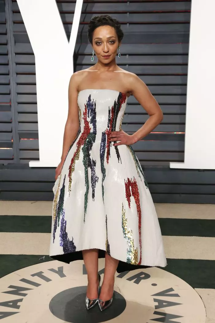 Ruth Negga - outfit Oscar de la Renta, Vanity Fair Oscar Party