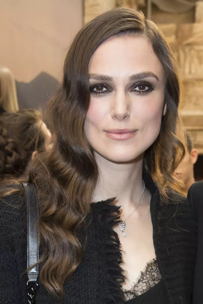 Keira Knightly o critică dur pe Kate Middleton pentru că a ascuns adevărul despre naștere!