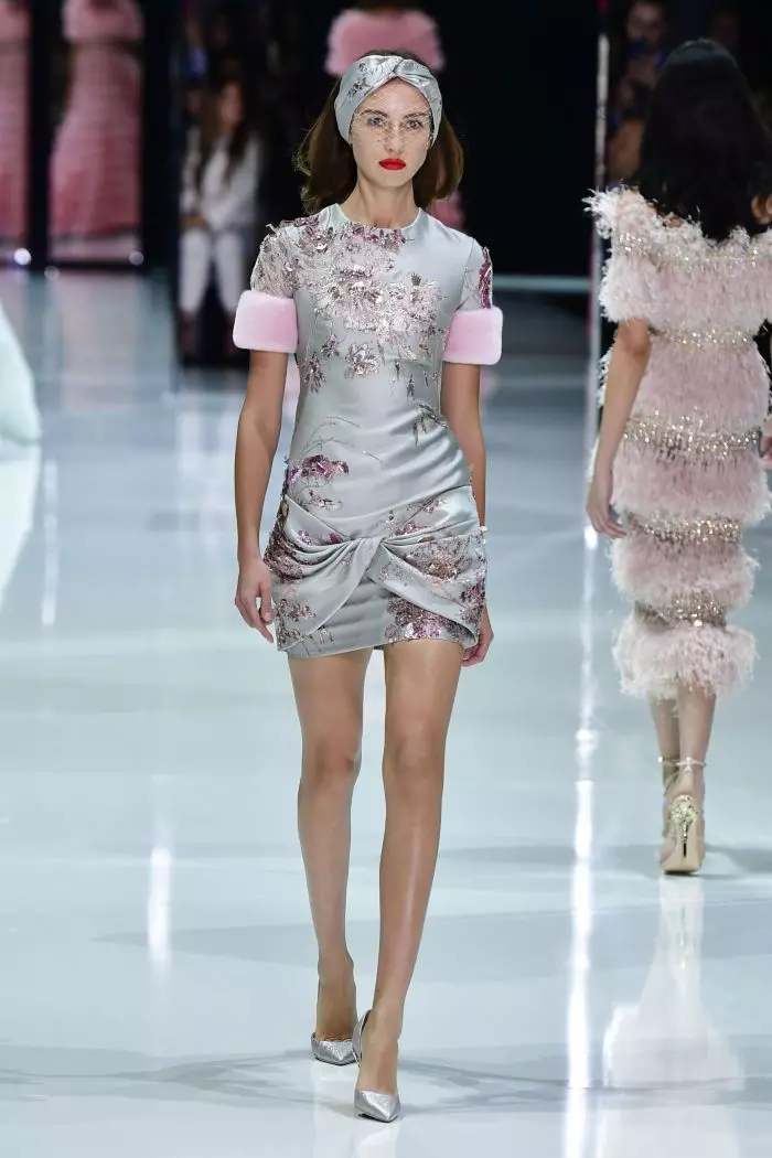 Défilé de mode Ralph & Russo Haute-Couture printemps-été 2018 à Paris