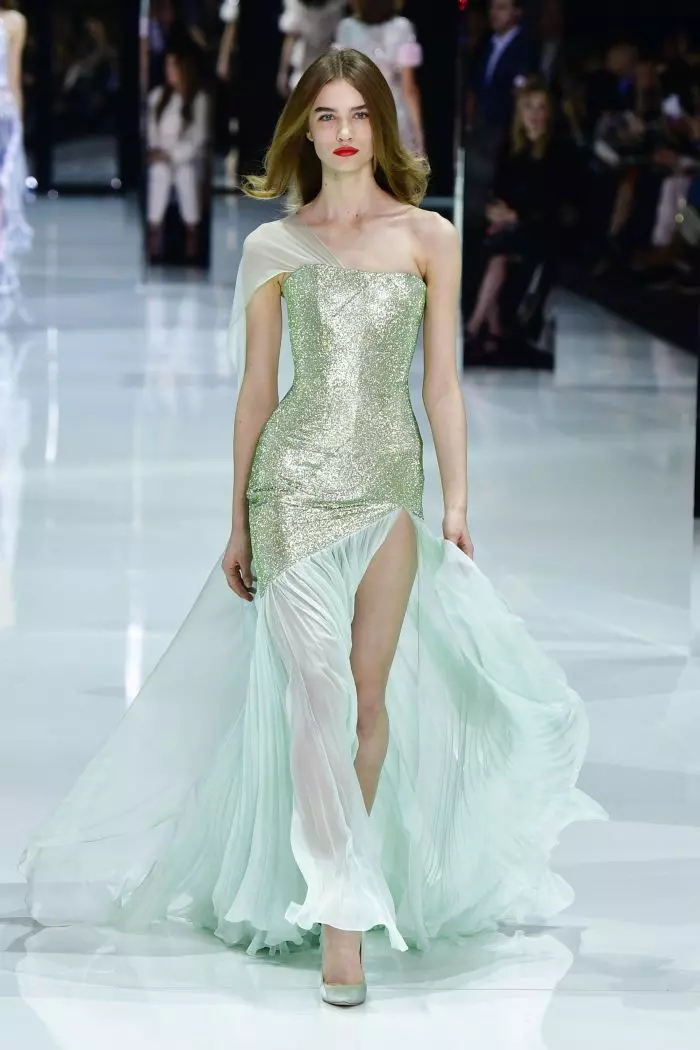 Défilé de mode Ralph & Russo Haute-Couture printemps-été 2018 à Paris