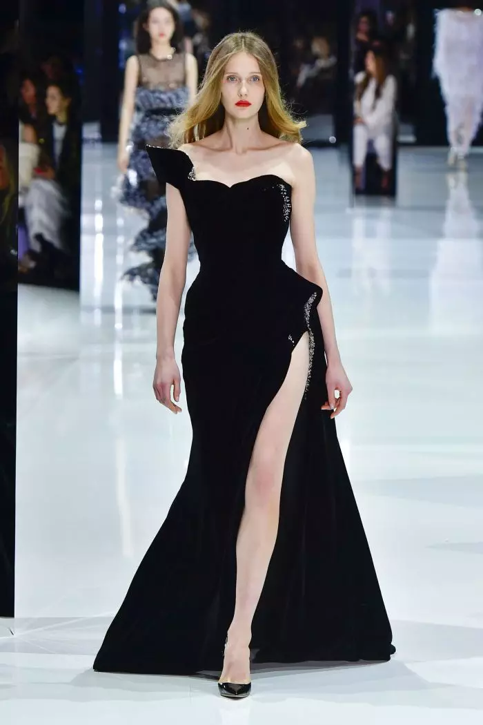 Défilé de mode Ralph & Russo Haute-Couture printemps-été 2018 à Paris