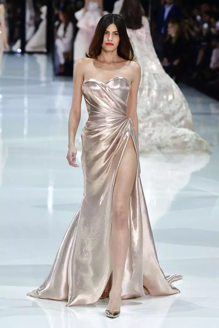 Défilé de mode Ralph & Russo Haute-Couture printemps-été 2018 à Paris