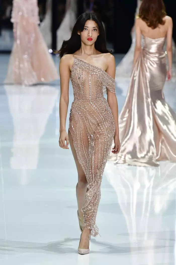 Défilé de mode Ralph & Russo Haute-Couture printemps-été 2018 à Paris