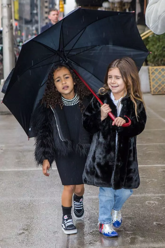 Penelope şi North West