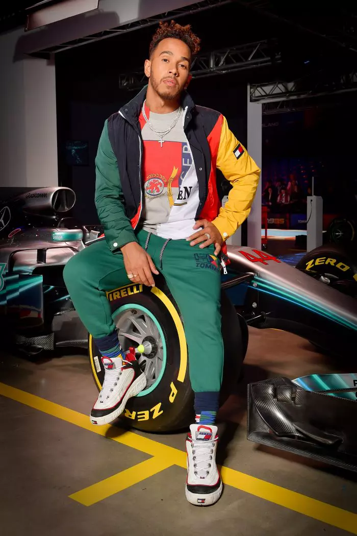Lewis Hamilton nu a putut lipsi de la Bar Refaeli, la TOMMYNOW 2018.