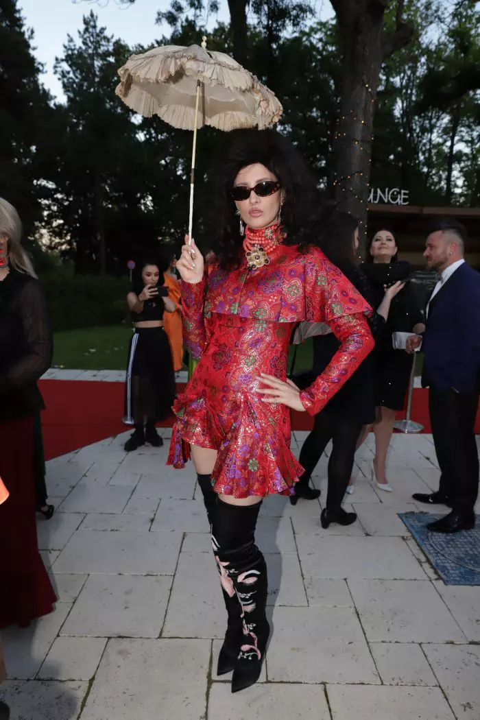 Iulia Albu VIVA PARTY 2019