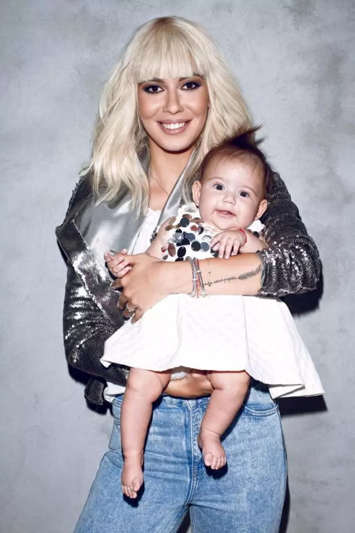 Sore și ERin într-un pictorial pentru VIVA!