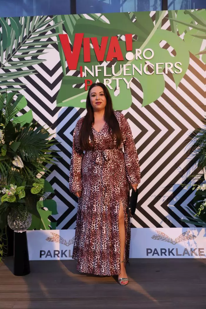 Vedete VIVA Influencers Party 12 - Oana Roman