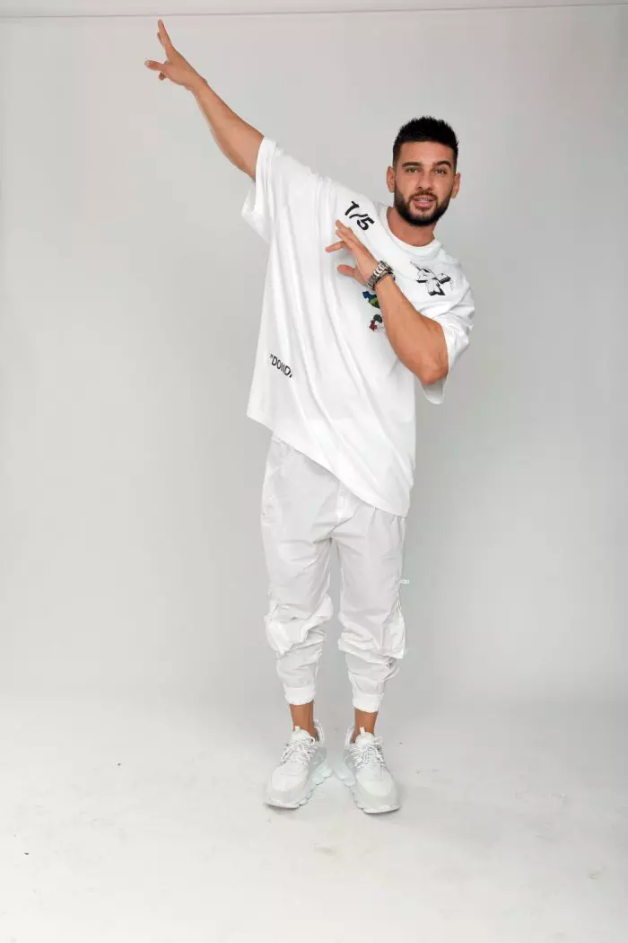 Dorian-Popa-s-a-vaccinat6